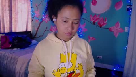 Snapshot of maite_loves chatting on March 11, 2025, 5:57 pm Maite online show from March 11, 2025, 5:57 pm