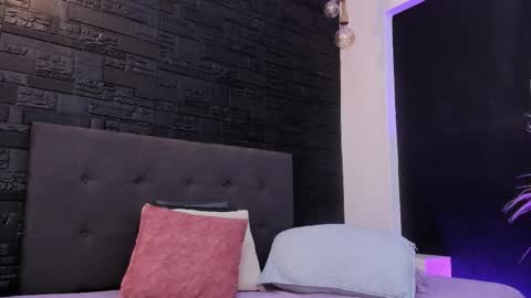 maite_smith69 online show from October 21, 2025, 12:50 pm