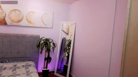 MAITE STONE1 online show from March 27, 2026, 4:40 am