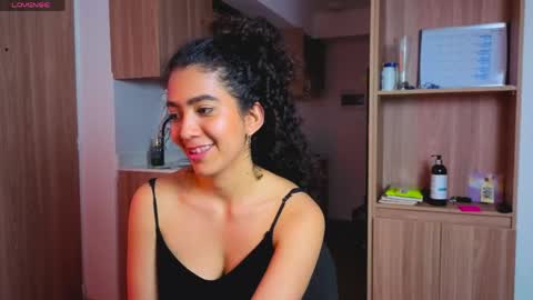   Lauu online show from May 27, 2026, 1:57 am
