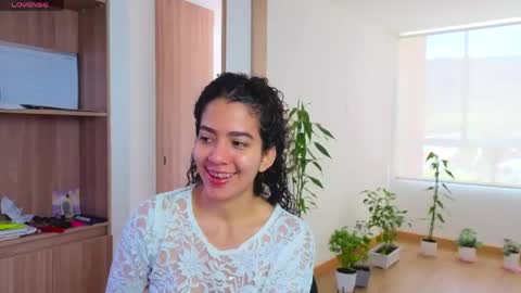   Lauu online show from June 4, 2026, 6:47 pm