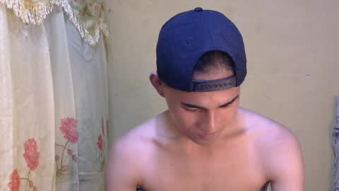 Snapshot of majestic_anne chatting on May 1, 2026, 7:51 pm Annalyn online show from May 1, 2026, 7:51 pm