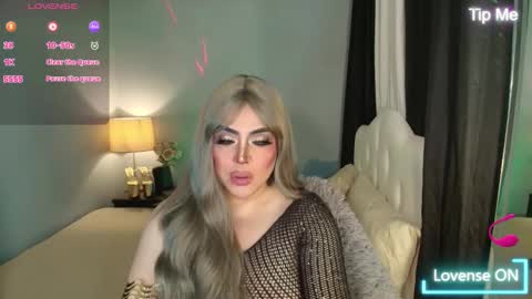 Snapshot of majestydannaxx chatting on November 11, 2025, 3:06 am majestydannaxx online show from November 11, 2025, 3:06 am