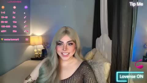 Snapshot of majestydannaxx chatting on November 12, 2025, 6:25 am majestydannaxx online show from November 12, 2025, 6:25 am