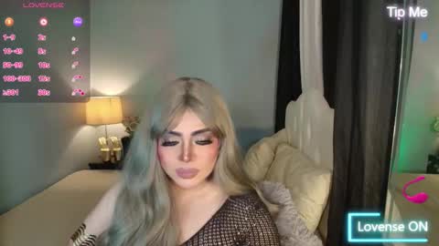 Snapshot of majestydannaxx chatting on November 13, 2025, 5:17 am majestydannaxx online show from November 13, 2025, 5:17 am