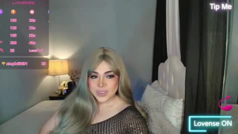 Snapshot of majestydannaxx chatting on November 24, 2025, 3:17 am majestydannaxx online show from November 24, 2025, 3:17 am