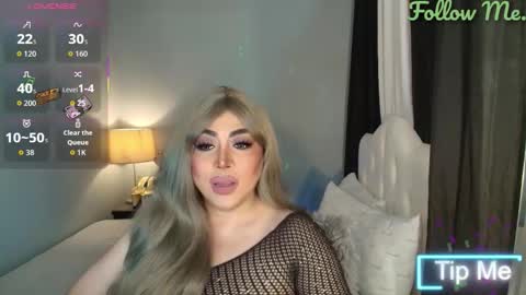 Snapshot of majestydannaxx chatting on November 28, 2025, 4:04 am majestydannaxx online show from November 28, 2025, 4:04 am