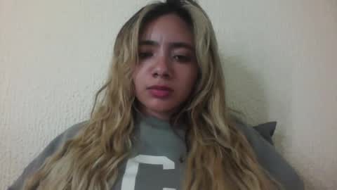 majo_gomezz online show from December 19, 2025, 4:52 am