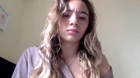 Snapshot of majo_gomezz chatting on April 29, 2026, 4:44 pm majo_gomezz online show from April 29, 2026, 4:44 pm