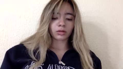 Snapshot of majo_gomezz chatting on May 21, 2026, 1:56 am majo_gomezz online show from May 21, 2026, 1:56 am