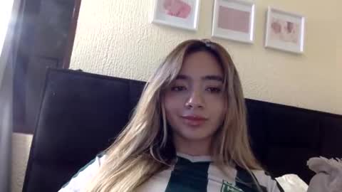 Snapshot of majo_gomezz chatting on June 3, 2026, 4:26 am majo_gomezz online show from June 3, 2026, 4:26 am