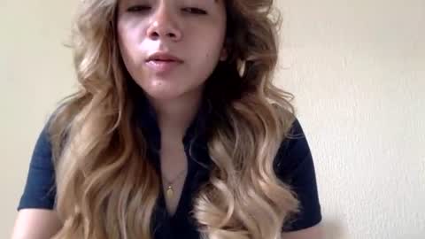 Snapshot of majo_gomezz chatting on July 24, 2026, 7:34 pm majo_gomezz online show from July 24, 2026, 7:34 pm