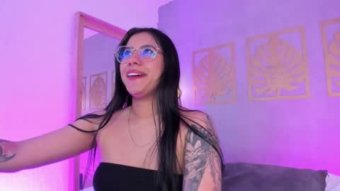 MAJO ROSE  online show from November 18, 2025, 6:45 pm