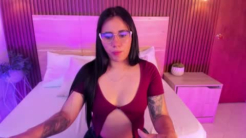 Snapshot of majo_rose chatting on April 24, 2026, 12:18 pm MAJO ROSE online show from April 24, 2026, 12:18 pm