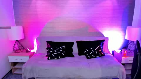 Makarena  online show from March 6, 2025, 11:58 am