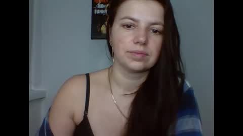 make_mesmile online show from February 13, 2026, 7:10 pm