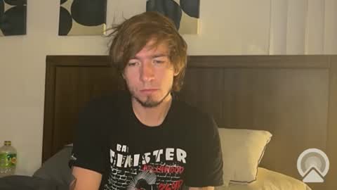 Snapshot of makeithott chatting on February 24, 2025, 12:37 pm makeithott online show from February 24, 2025, 12:37 pm