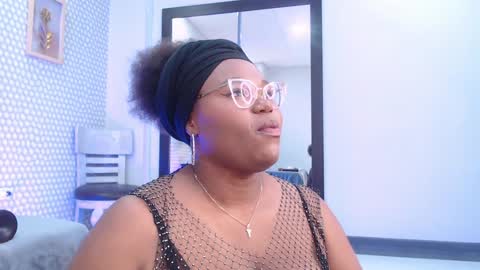 makena online show from February 7, 2025, 3:23 am