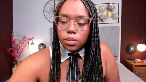 makena online show from March 14, 2026, 3:23 am