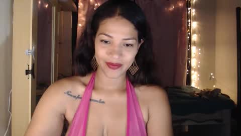 MAKENNAA online show from September 24, 2025, 9:34 am