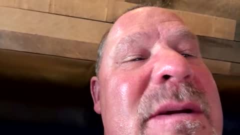 makeyousquirt1969 online show from January 9, 2026, 8:32 pm