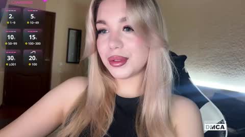 maksisisia online show from November 23, 2025, 1:44 pm