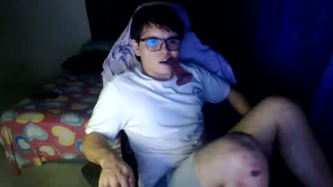 Snapshot of makye_ chatting on June 12, 2026, 12:42 am Makye online show from June 12, 2026, 12:42 am