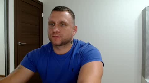 malchyshka online show from October 25, 2025, 6:13 pm