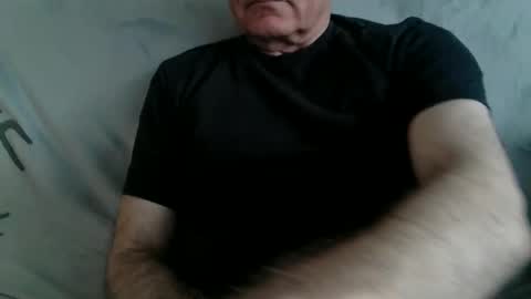 male_toy1 online show from May 6, 2026, 5:18 pm