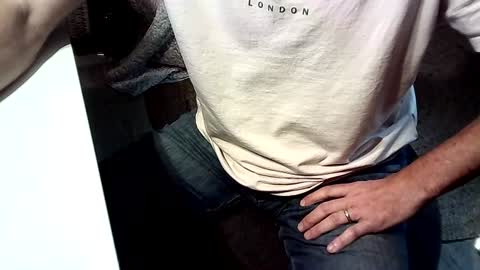 malebitch99999 online show from September 16, 2025, 6:14 am