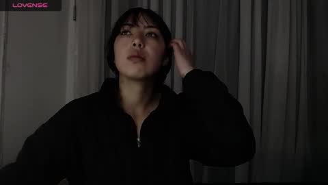 malejacs01 online show from November 13, 2025, 10:36 am