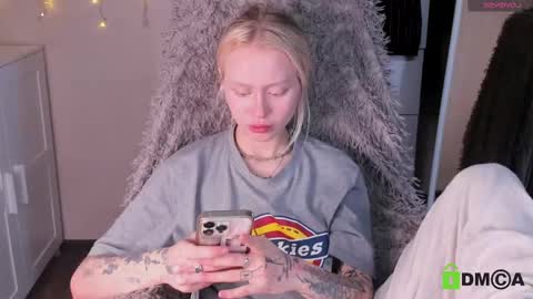 Malena online show from November 20, 2025, 10:26 am