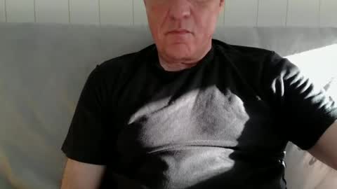 maletoysub online show from June 24, 2026, 5:56 pm