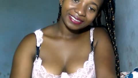Snapshot of malinah01 chatting on December 16, 2024, 2:49 pm malinah01 online show from December 16, 2024, 2:49 pm