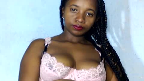 Snapshot of malinah01 chatting on December 20, 2024, 6:45 pm malinah01 online show from December 20, 2024, 6:45 pm