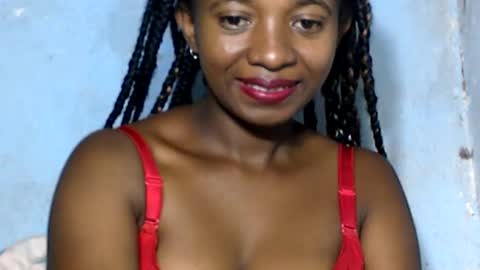 Snapshot of malinah01 chatting on December 23, 2024, 3:23 pm malinah01 online show from December 23, 2024, 3:23 pm