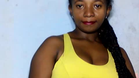 Snapshot of malinah01 chatting on December 28, 2024, 3:37 am malinah01 online show from December 28, 2024, 3:37 am