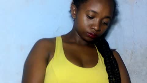 Snapshot of malinah01 chatting on December 28, 2024, 7:11 pm malinah01 online show from December 28, 2024, 7:11 pm