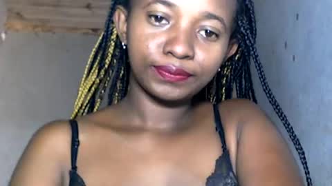 Snapshot of malinah01 chatting on January 5, 2025, 6:24 am malinah01 online show from January 5, 2025, 6:24 am