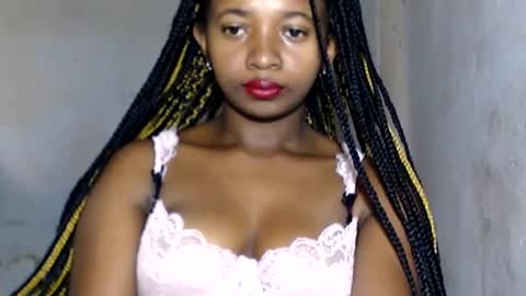 Snapshot of malinah01 chatting on January 8, 2025, 5:27 am malinah01 online show from January 8, 2025, 5:27 am