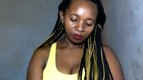 Snapshot of malinah01 chatting on January 12, 2025, 12:33 pm malinah01 online show from January 12, 2025, 12:33 pm
