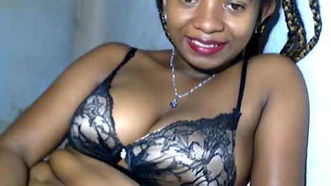 Snapshot of malinah01 chatting on January 25, 2025, 2:14 pm malinah01 online show from January 25, 2025, 2:14 pm