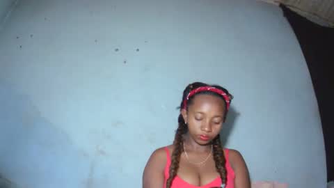 Snapshot of malinah01 chatting on September 15, 2025, 6:30 pm malinah01 online show from September 15, 2025, 6:30 pm