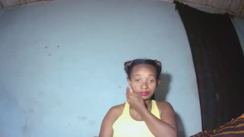 Snapshot of malinah01 chatting on September 19, 2025, 9:11 am malinah01 online show from September 19, 2025, 9:11 am