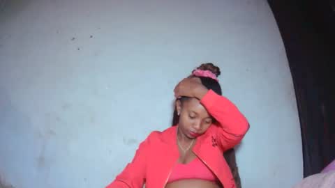 Snapshot of malinah01 chatting on September 22, 2025, 5:09 am malinah01 online show from September 22, 2025, 5:09 am