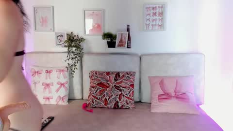 Malka online show from March 9, 2025, 8:21 pm