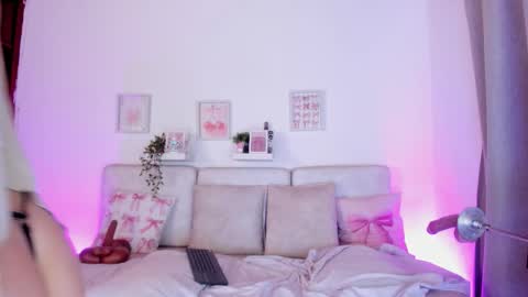 Malka online show from December 21, 2025, 7:10 pm