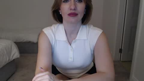 Snapshot of mallinia chatting on March 9, 2025, 7:59 pm mallinia online show from March 9, 2025, 7:59 pm