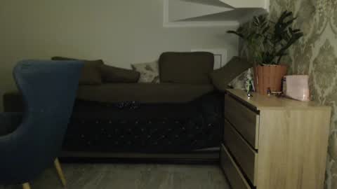 Snapshot of mallinia chatting on November 3, 2025, 9:16 pm mallinia online show from November 3, 2025, 9:16 pm