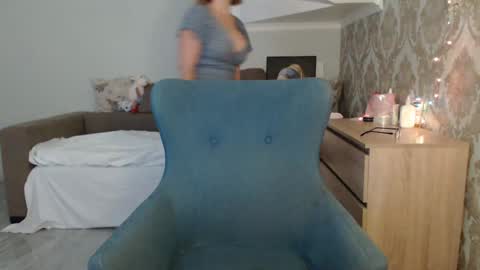 Snapshot of mallinia chatting on November 23, 2025, 10:15 am mallinia online show from November 23, 2025, 10:15 am